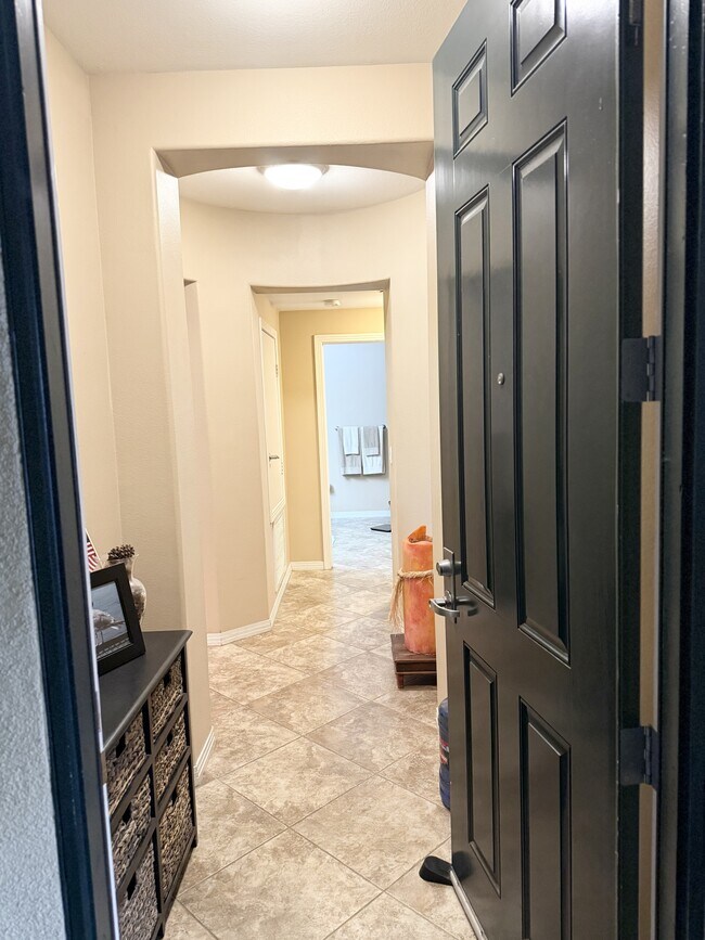 Foto del edificio - 8355 Station Village Ln