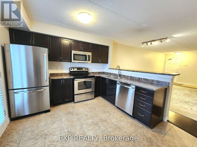 Photo du bâtiment - 1350 Main St E