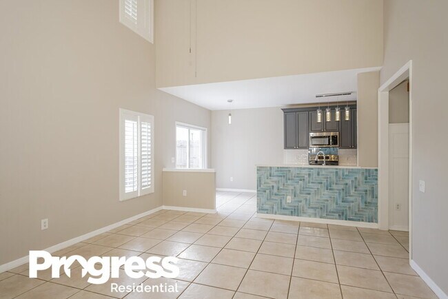 Building Photo - 930 Beresford Way