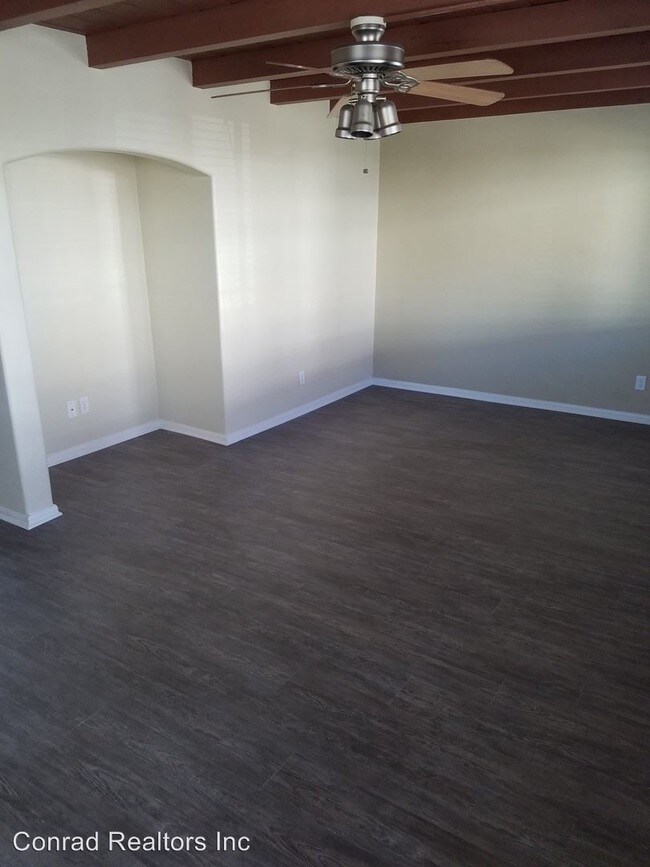 Building Photo - 2601 S El Camino Real