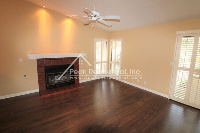 Foto del edificio - 2 br, 2 bath House - 4848 Elverde Court