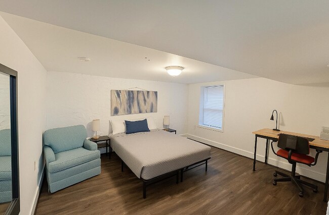 Foto del edificio - 3580 13th St NW