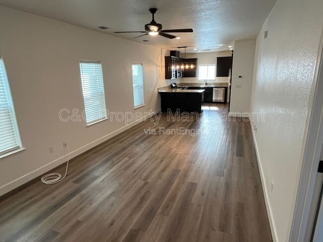 Building Photo - 5078 Palisade Ave