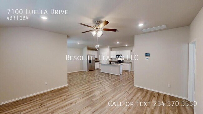 Foto del edificio - 7100 Luella Dr