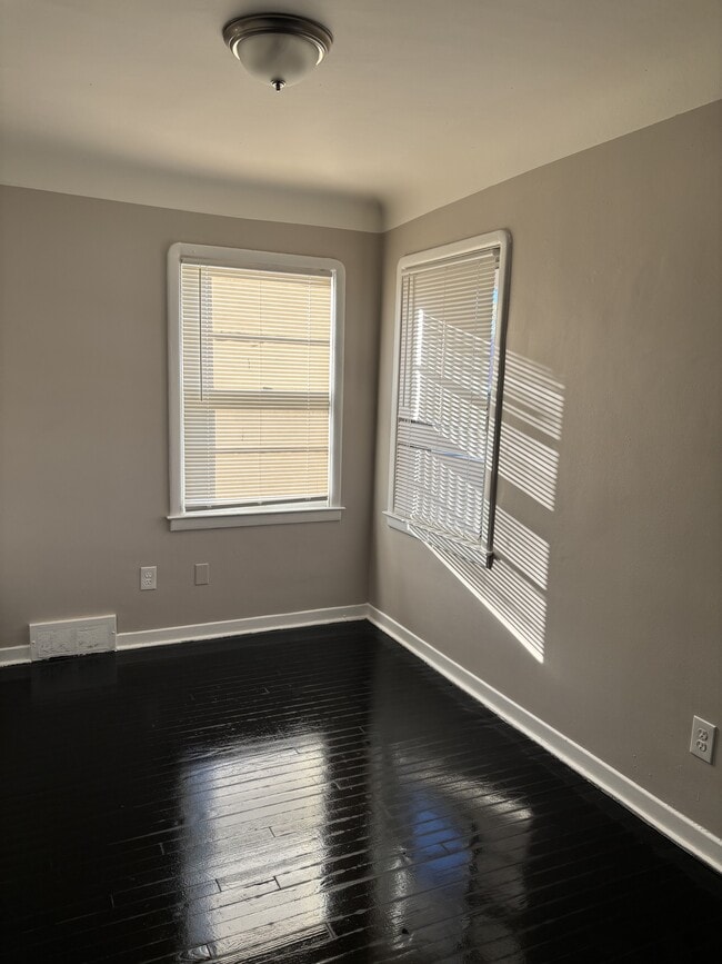 Building Photo - 8064 Suzanne Ave