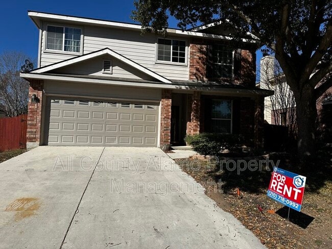 Building Photo - 312 Silver Wing