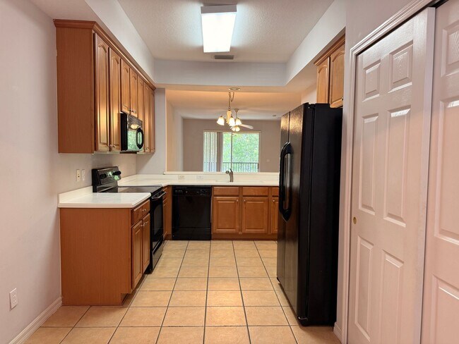 Foto del edificio - 2/2 in the gated Community of the Verandas at North Shore Golf Club