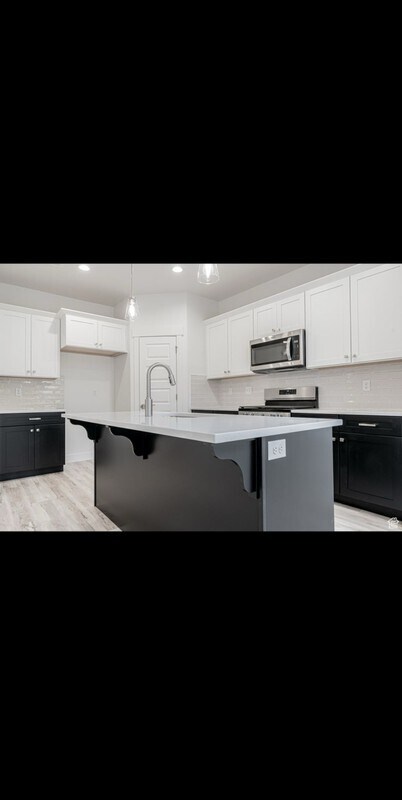 Foto del edificio - 4002 W State St