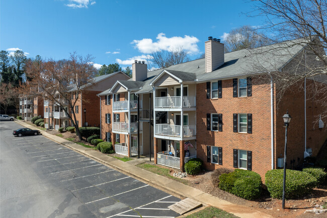 Building Photo - Cobalt Springs