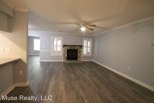 Building Photo - 2 br, 2 bath House - 806 Beech Drive