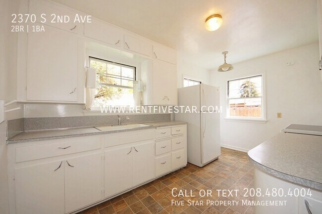 Foto del edificio - 2370 S 2nd Ave