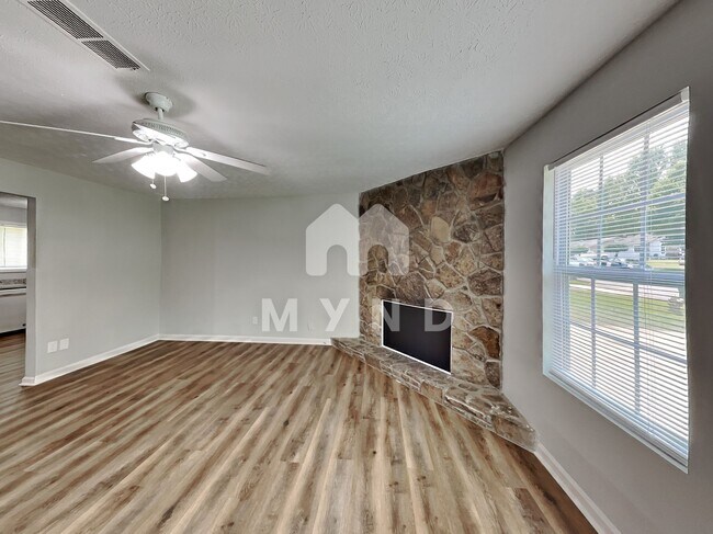 Building Photo - 719 Hairston Crossing Trl
