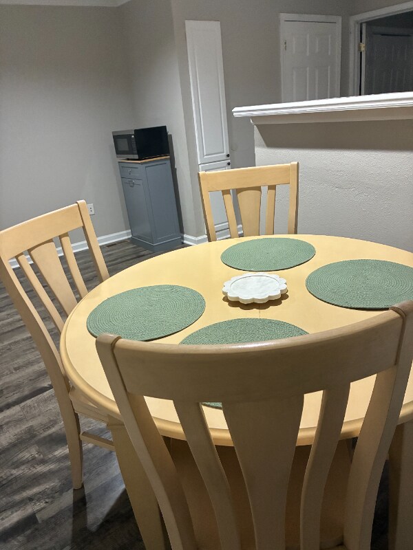 Foto del edificio - 4418 N Cypress Ave