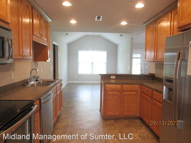 Foto del edificio - 3 br, 2 bath House - 2775 Navigator Cr