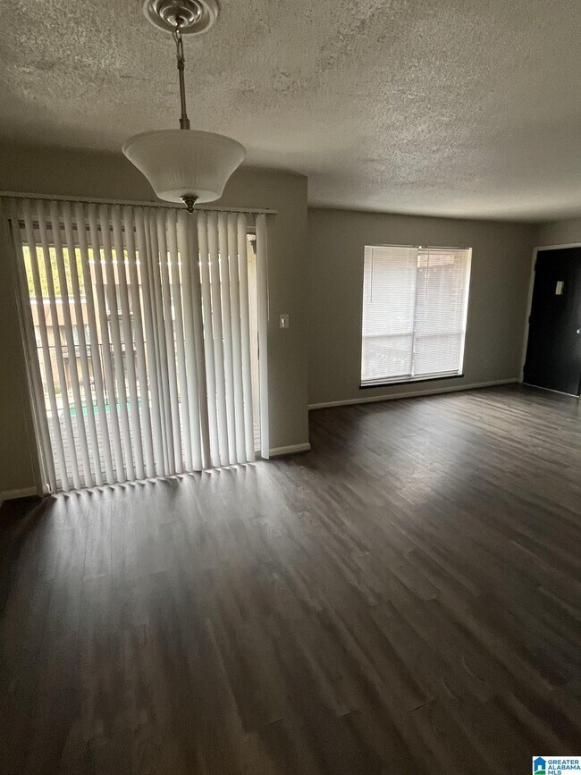 Foto del edificio - 1340 32nd St S