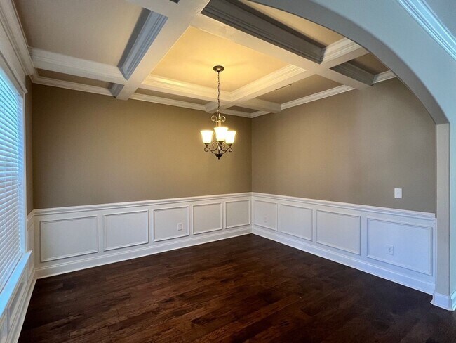 Building Photo - 122 Regency Ct