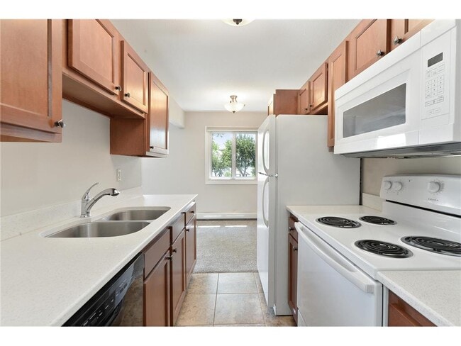 Building Photo - 4387 Wilshire Blvd