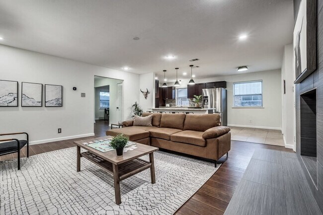 Foto del edificio - 13739 Spring Grove Ave