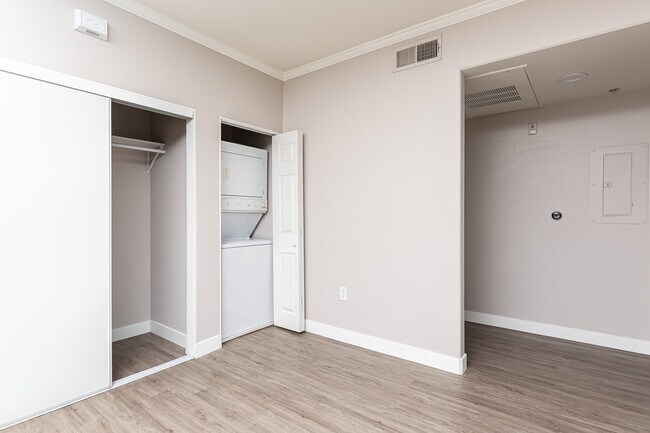 Foto del edificio - 1501 Front St