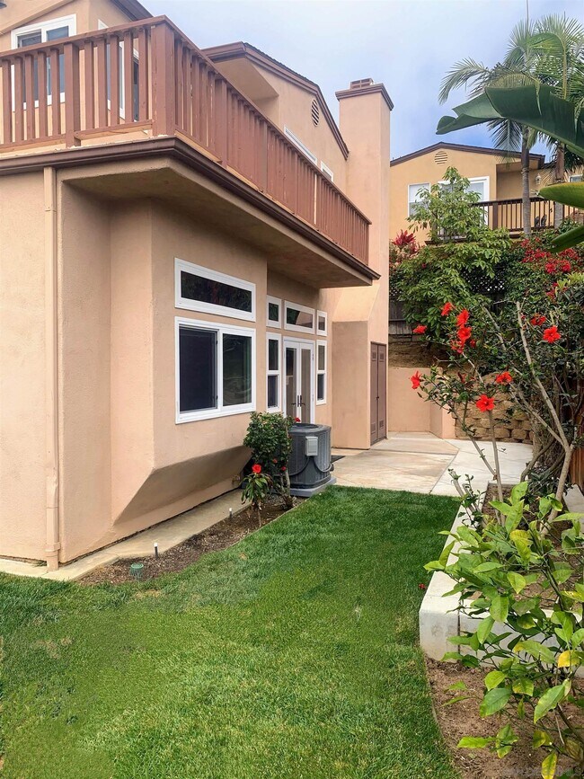 Foto del edificio - 581 Gardena Ct