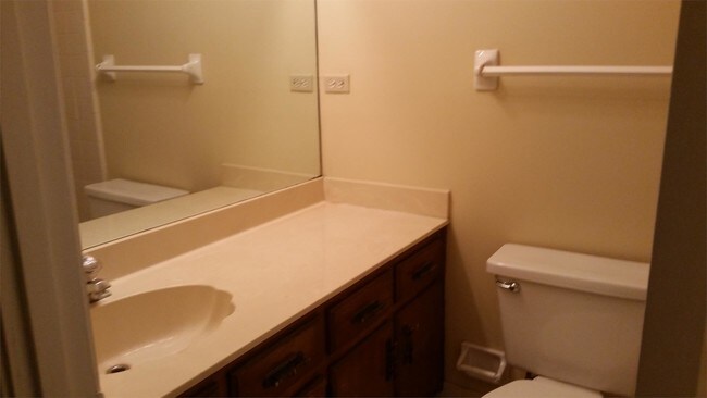 Foto del edificio - 3711 Deer Forest Dr