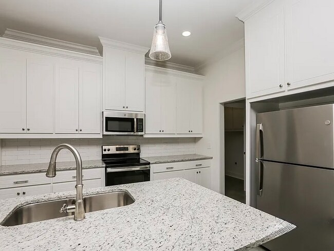 Foto del edificio - 1633 Shelby Mae Cir