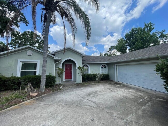 Foto del edificio - 12860 Lake Sawyer Ln
