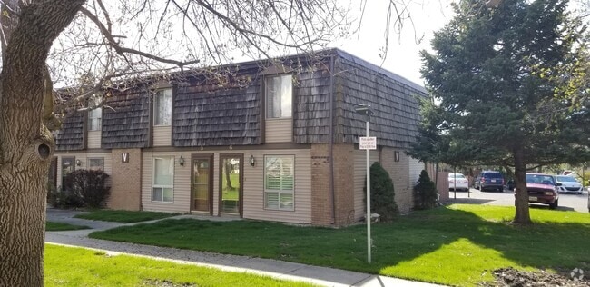 Building Photo - 88 W 50 S
