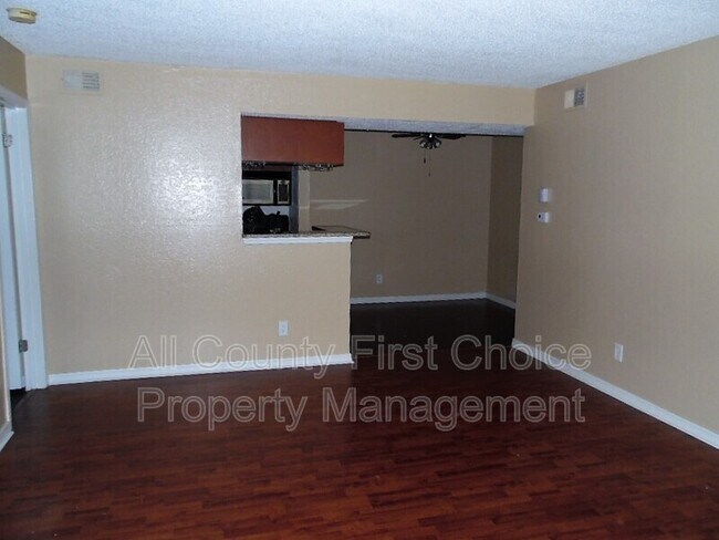 Foto del edificio - 10200 Gandy Blvd N