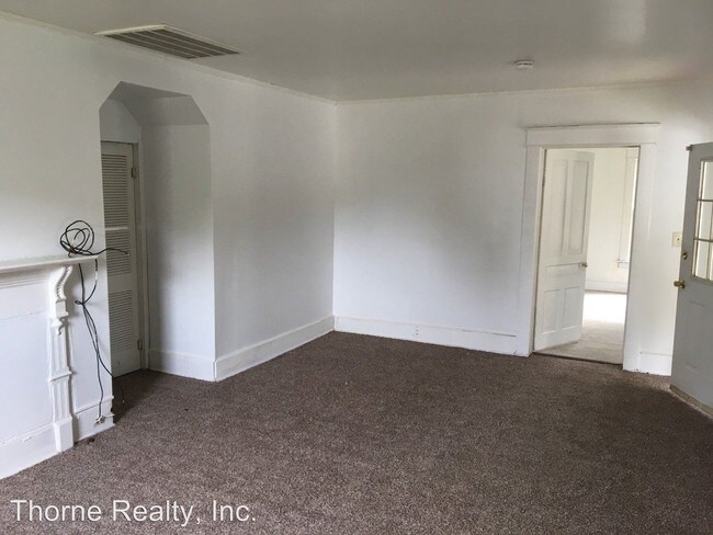 Foto del edificio - 3 br, 1.5 bath House - 807 Pender Street