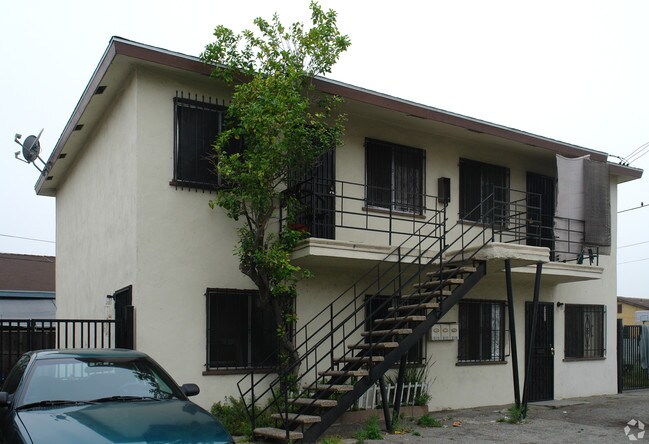 Building Photo - 5111-5119 Long Beach Ave