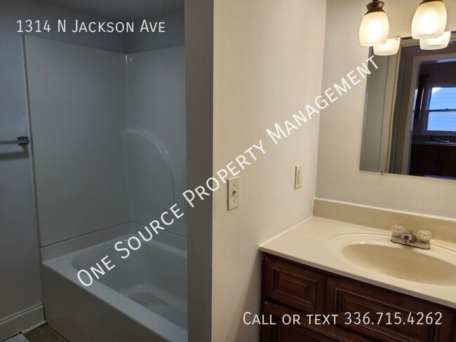 Foto del edificio - 1314 N Jackson Ave