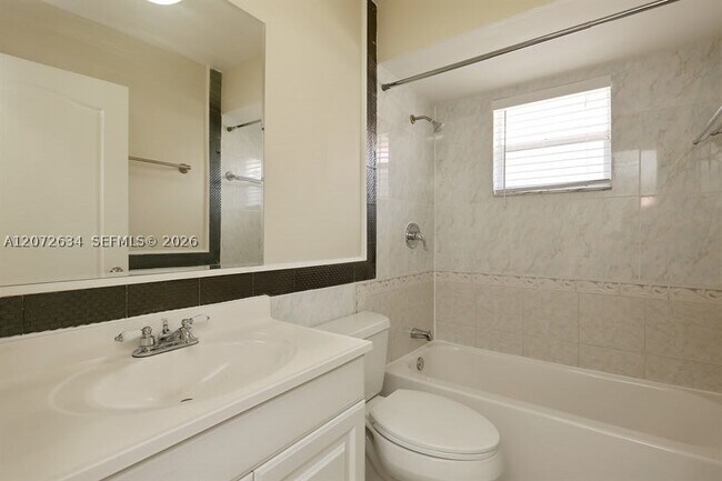 Building Photo - 11255 SW 143rd Ct