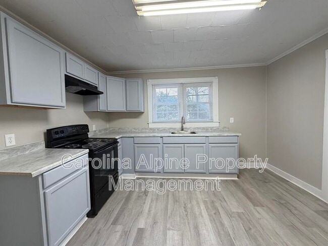 Foto del edificio - 627 W Kerr St