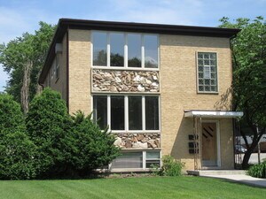 Primary Photo - 101 N Avon Rd