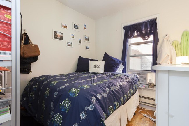 Building Photo - 343 East 21st Street