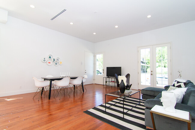 Living Room - 4227 Ince Blvd
