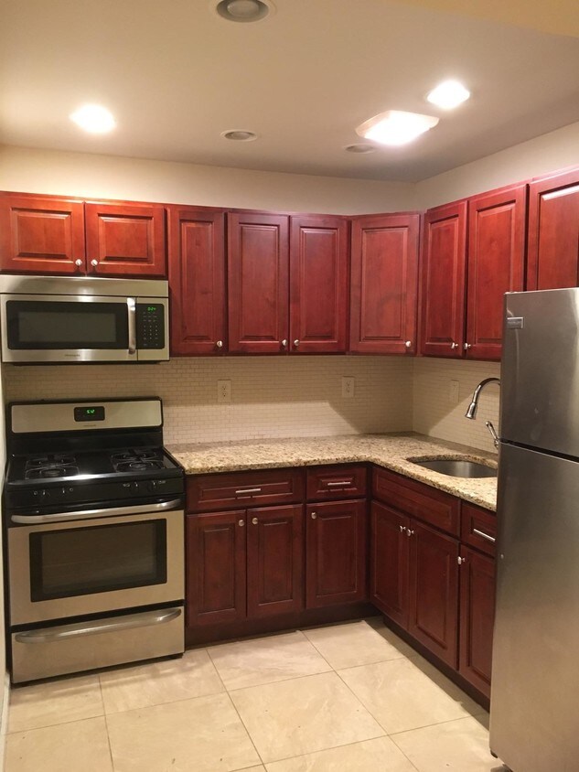 Primary Photo - 1280 Prospect Pl