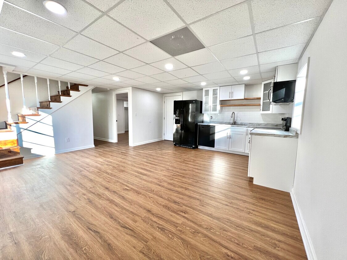 Primary Photo - 5254 Byers Rd