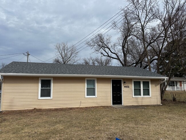 Building Photo - Beautifully Remodeled 3 Bed 1 Bath House