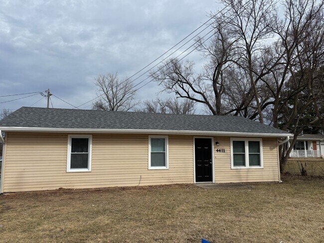 Foto del edificio - Beautifully Remodeled 3 Bed 1 Bath House