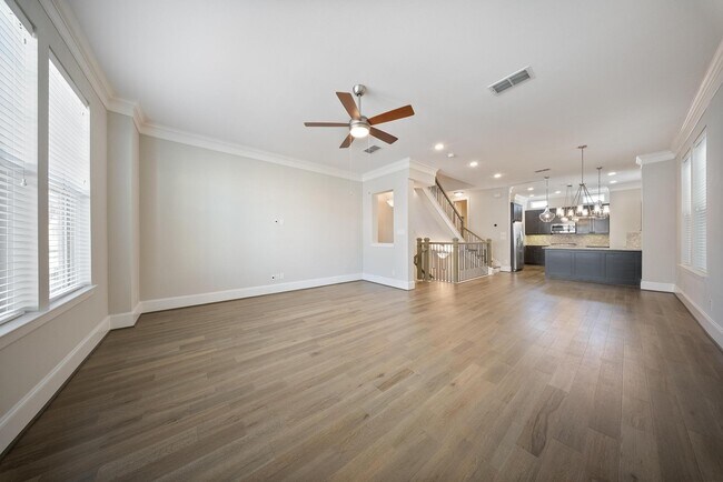 Foto del edificio - 6755 Highclere Manor Ln