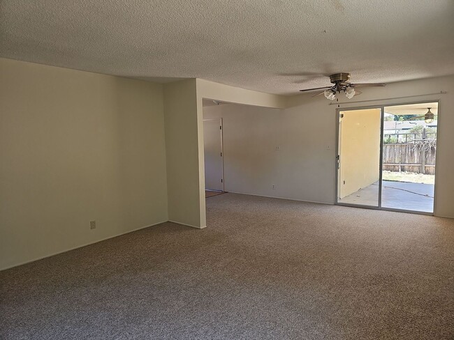 Building Photo - 3155 Rose Ave