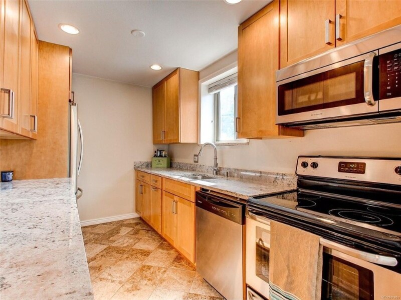 Foto principal - 1243 N Washington St