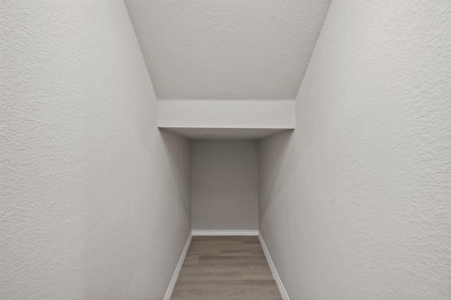 Building Photo - 3500 Brentwood Dr