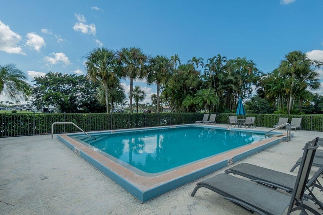 Photo - 13400 Polo Road W 104, Wellington, FL 33414