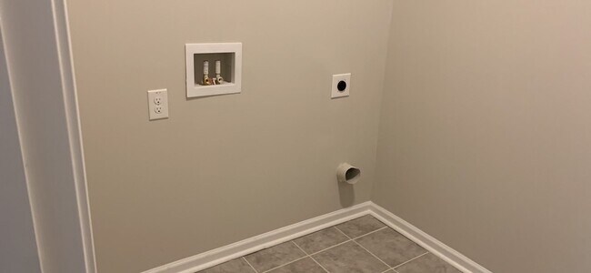 Foto del edificio - 4 Bedroom Single Family Home in Lithonia!