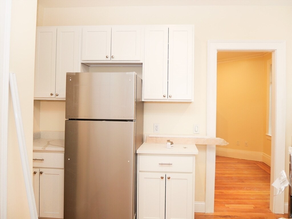 Foto principal - 13 Beals St