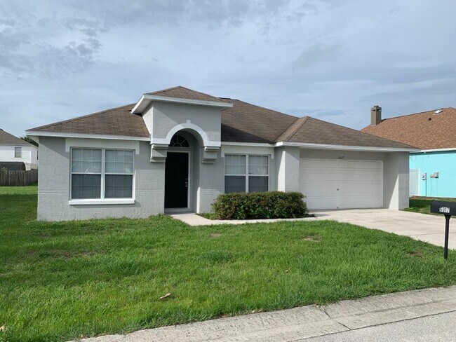 Foto del edificio - 6017 Live Oak Drive