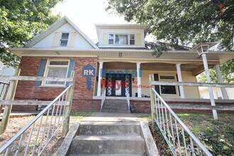 Building Photo - 2848 Pennsylvania St